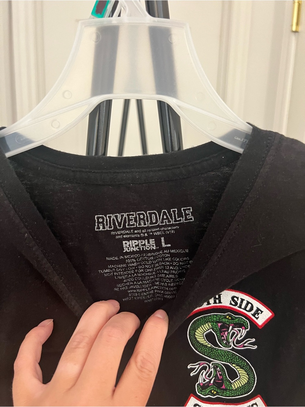 Riverdale South Side Serpents Graphic Tee Black Size Large - Picture 4 of 7
